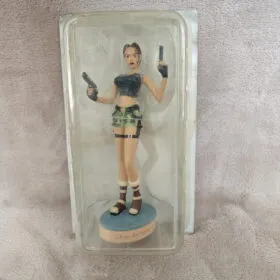 Tomb Raider Lara Croft Strahov Complex Resin Statuette Atlas