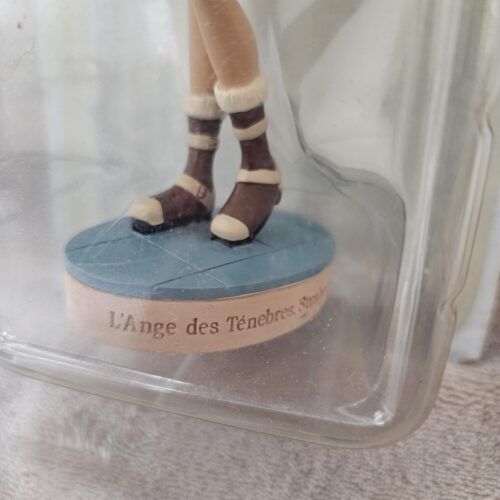 Tomb Raider Lara Croft Strahov Complex Resin Statuette Atlas