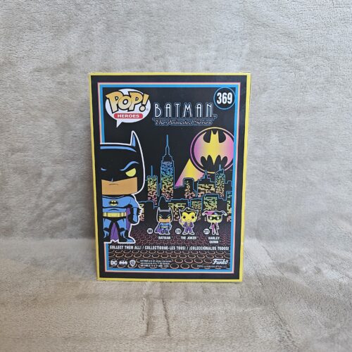 Batman The Animated Series Black Light Batman #369 Special Edition Funko Pop!